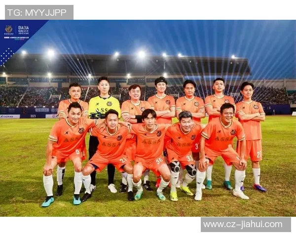 璀璨巨星闪耀绿茵场世界足球名将经典照片长廊